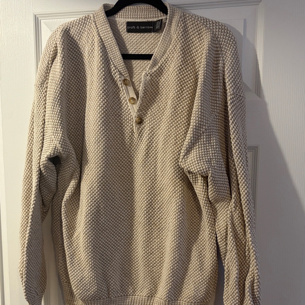 Croft & Barrow Men's Tan V-Neck Sweater